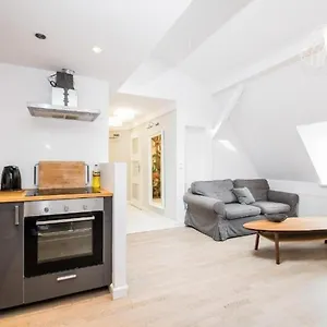 https://golden-apartments-boner11.krakowhotelspoland.com