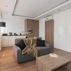 https://cozy-apartment-oxygen-residence-wola.warsawhotelspoland.com